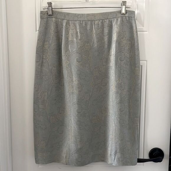 Classic Burberry Light Blue Paisley Pencil Skirt - Picture 1 of 7